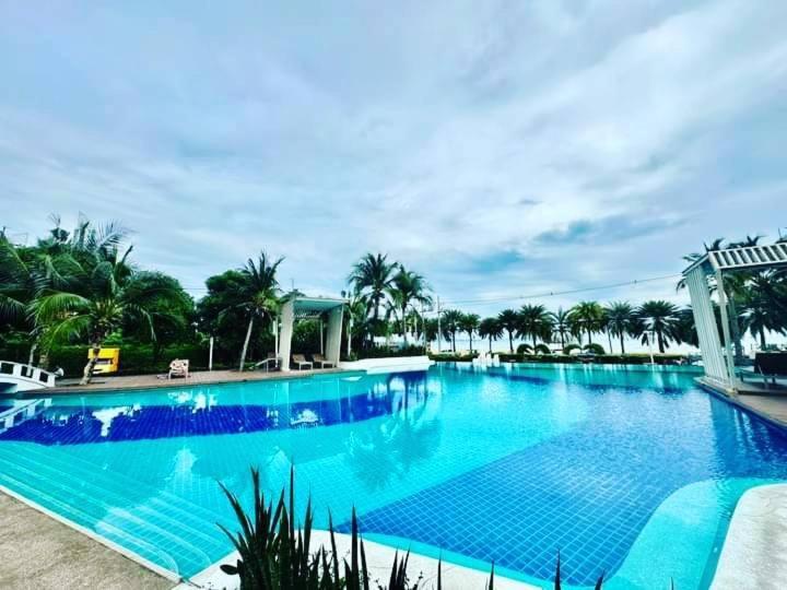 1 Bedroom Seaview Jomtein 9Th ジョムティエンビーチ エクステリア 写真